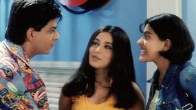 Als aber Tina in Rahuls Leben trat, mußte Anjali ihre Gefühle für ihn verbergen und verschwand aus dem Leben der beiden.